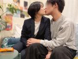 「3日間すっぴんで過ごす彼女と休日4SEX」付き合って1ヵ月の僕らは仕事終わりの金曜日に僕の家の最寄り駅で待ち合わせをして、初めてお泊りをした。翌日彼女は帰る予定だったけど、まだずっとそばにいたくて、週末はずっと僕の家でSEXをしていた。そんな何の変哲… 柴崎はる